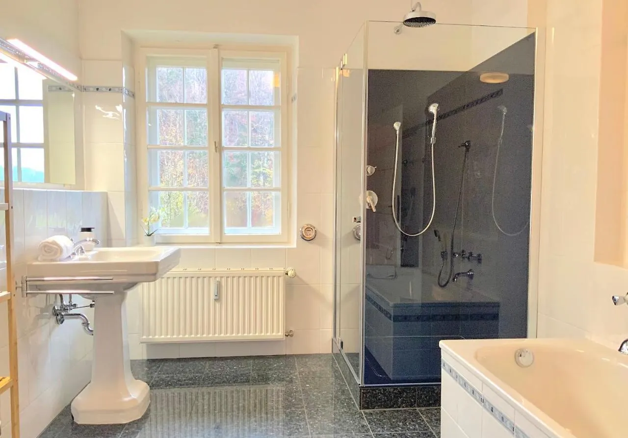 Apartment Edle Altbauwohnung Trifft Oberbayrisches Bergidyll Bayrischzell